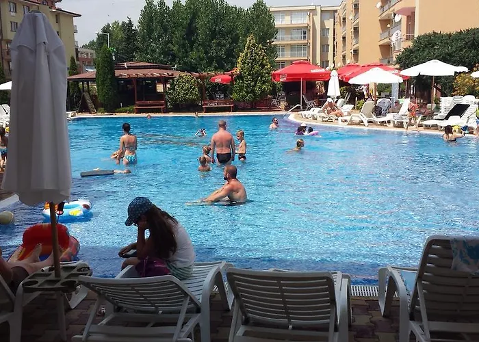 Kamelia Garden Mikosta Slantchev Briag